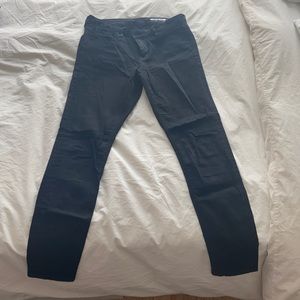 Black super skinny jeans